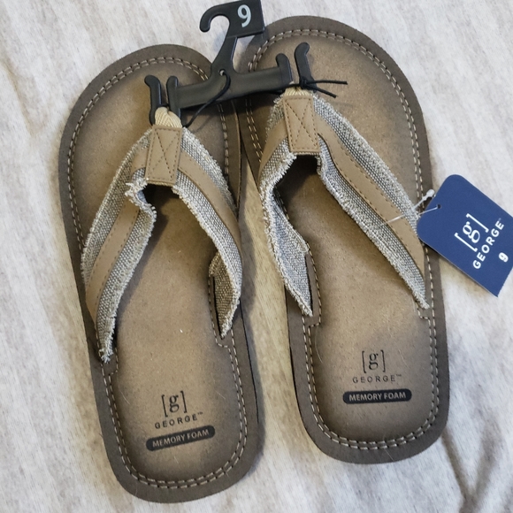 Nwt George Mens Flip Flops 